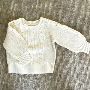Baby Gap. Sz 3. NWOT! Cream knit sweater!